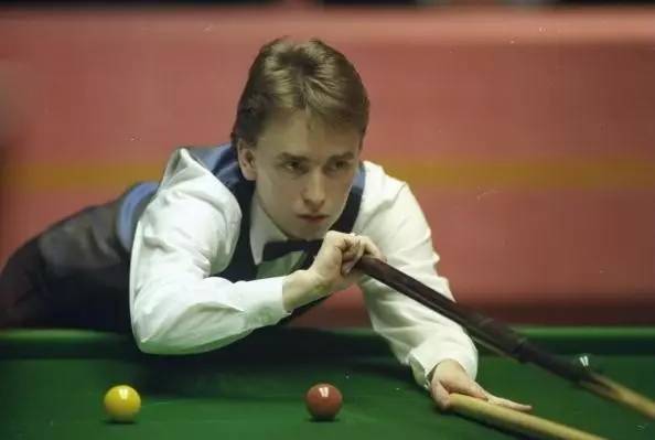 居二线是否 居二线是否